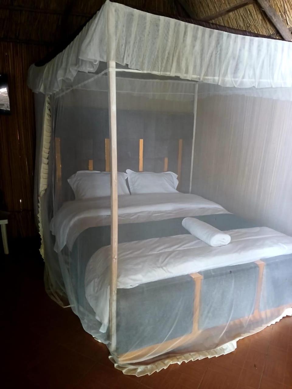 Ches Bay Resort Nangina Eksteriør bilde
